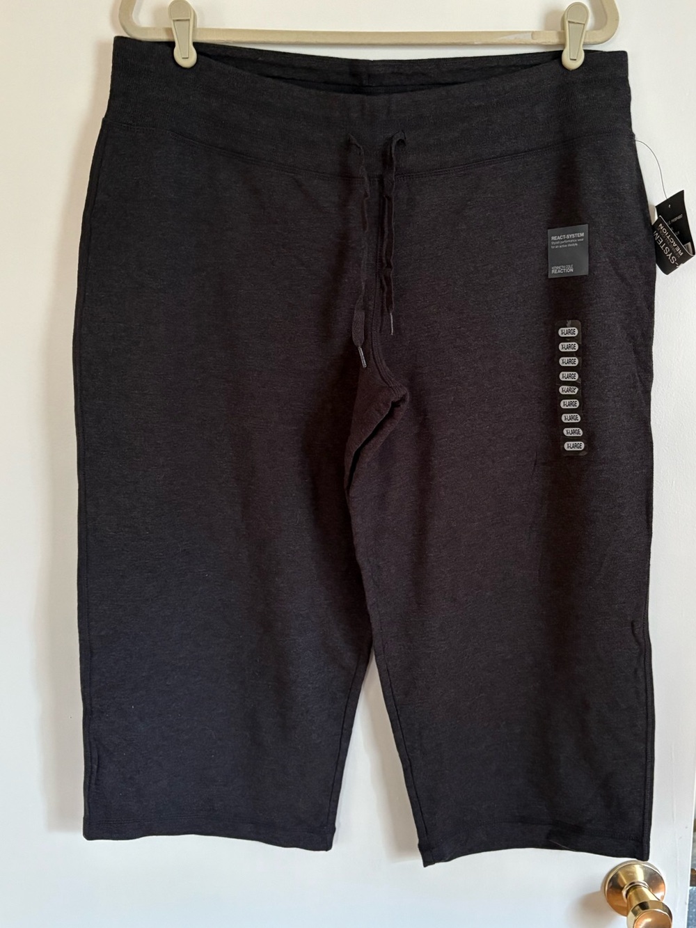 Kenneth Cole Reaction Dark Charcoal Knit Capris with Drawstring